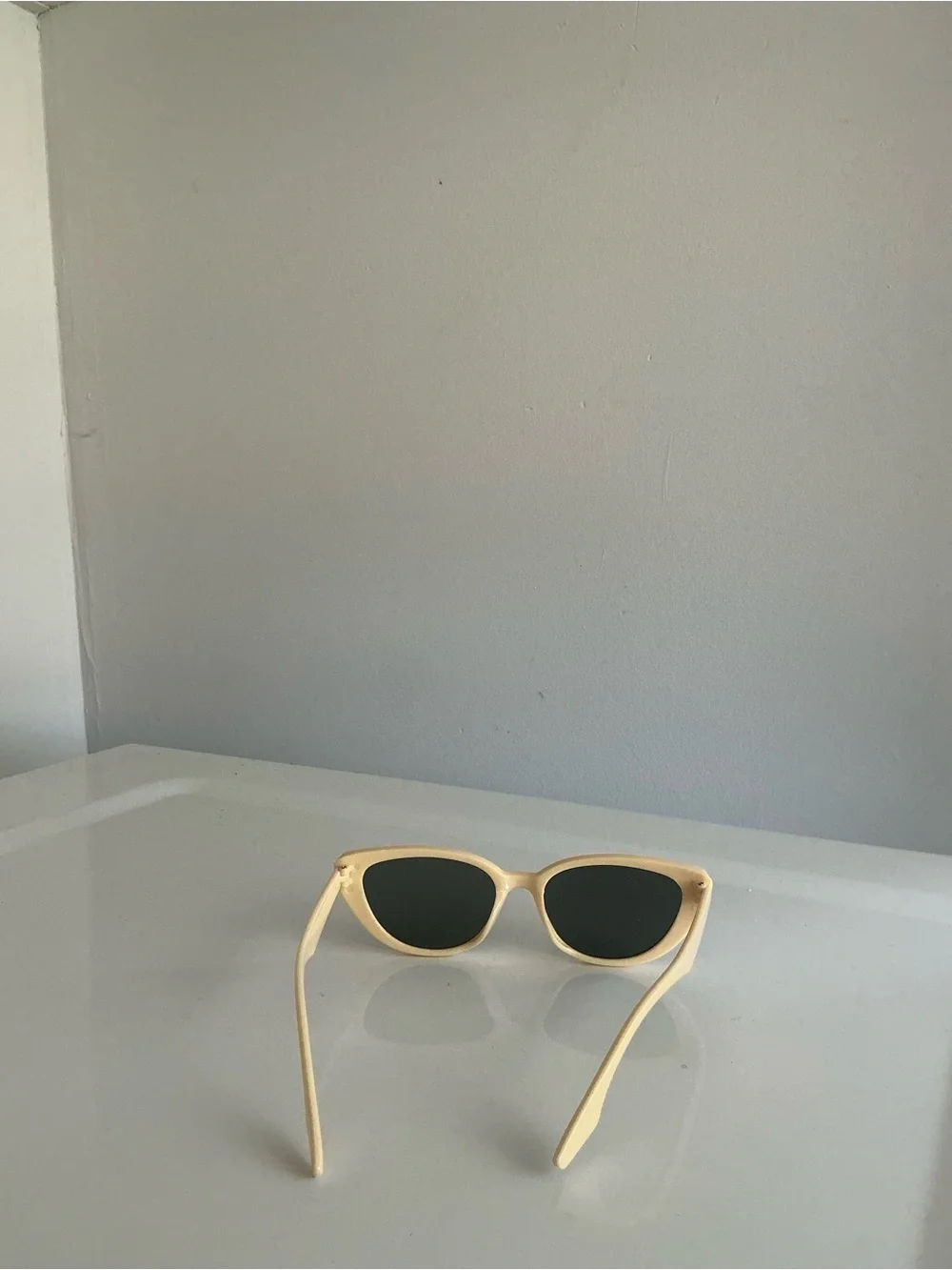 Women's Cream Cat-Eye Sunglasses with Dark Lenses